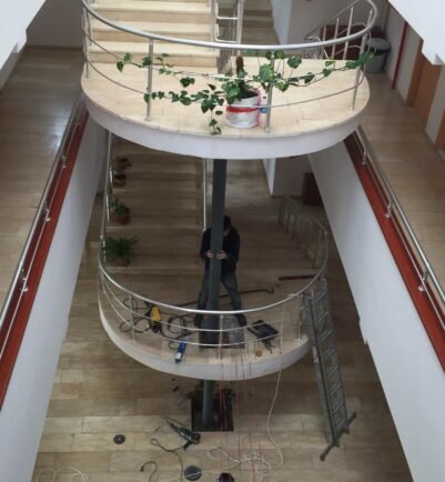 dd1e7b6c-6d73-4e84-b40d-5e8a4e54f9eb