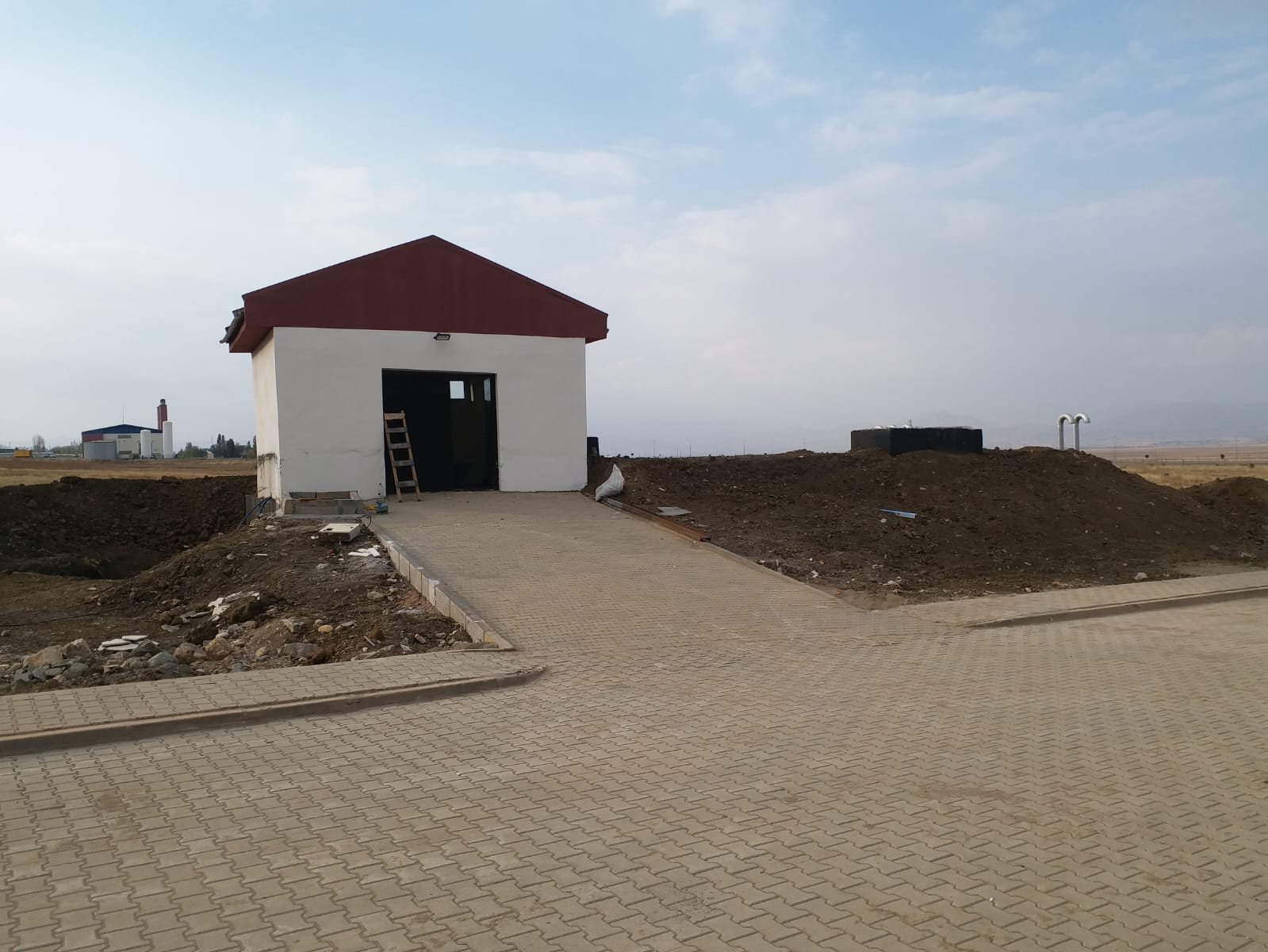 WhatsApp Image 2025-03-24 at 21.41.40 (1)